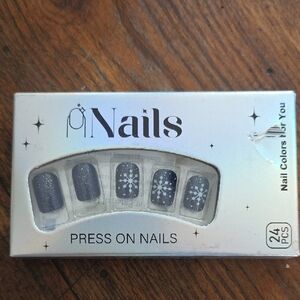 Nail Art Press-On Nails - Navy Blue With Silver Glitter